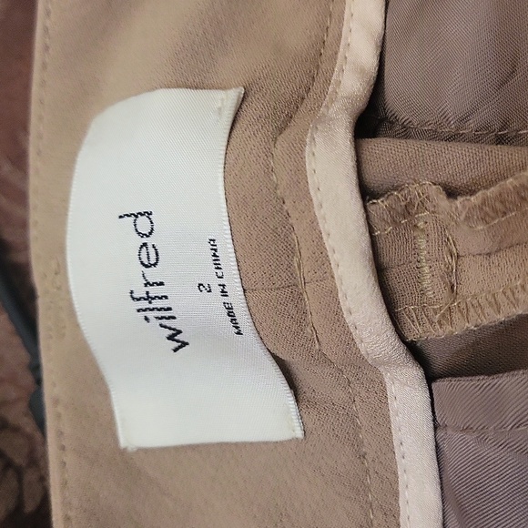 Aritzia Wilfred High Rise Wide Leg Pant - Picture 3 of 3